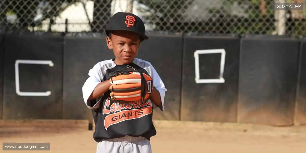 限量周边,收藏荣耀,你的专属体育记忆!🎯✨